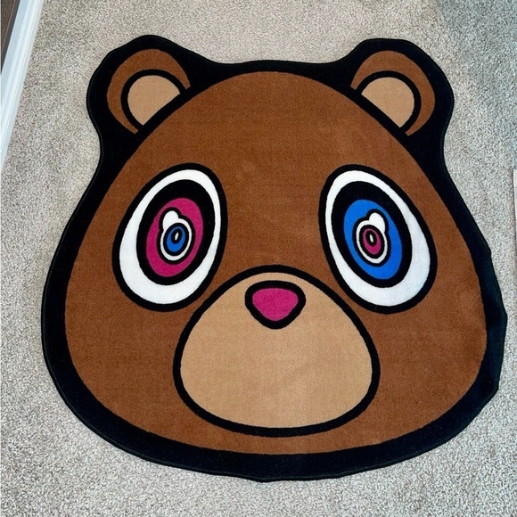 Kanye Classic Graduation Bear Rug - Picture 1 of 5